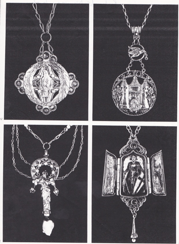 Lena's bird pendant as illustrated in V. Becker, 'Art Nouveau Jewelry', 1985